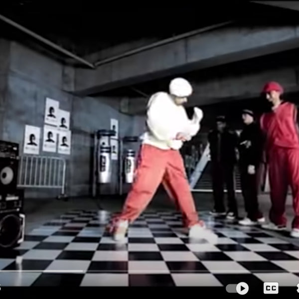 Mr Wiggles in Work it